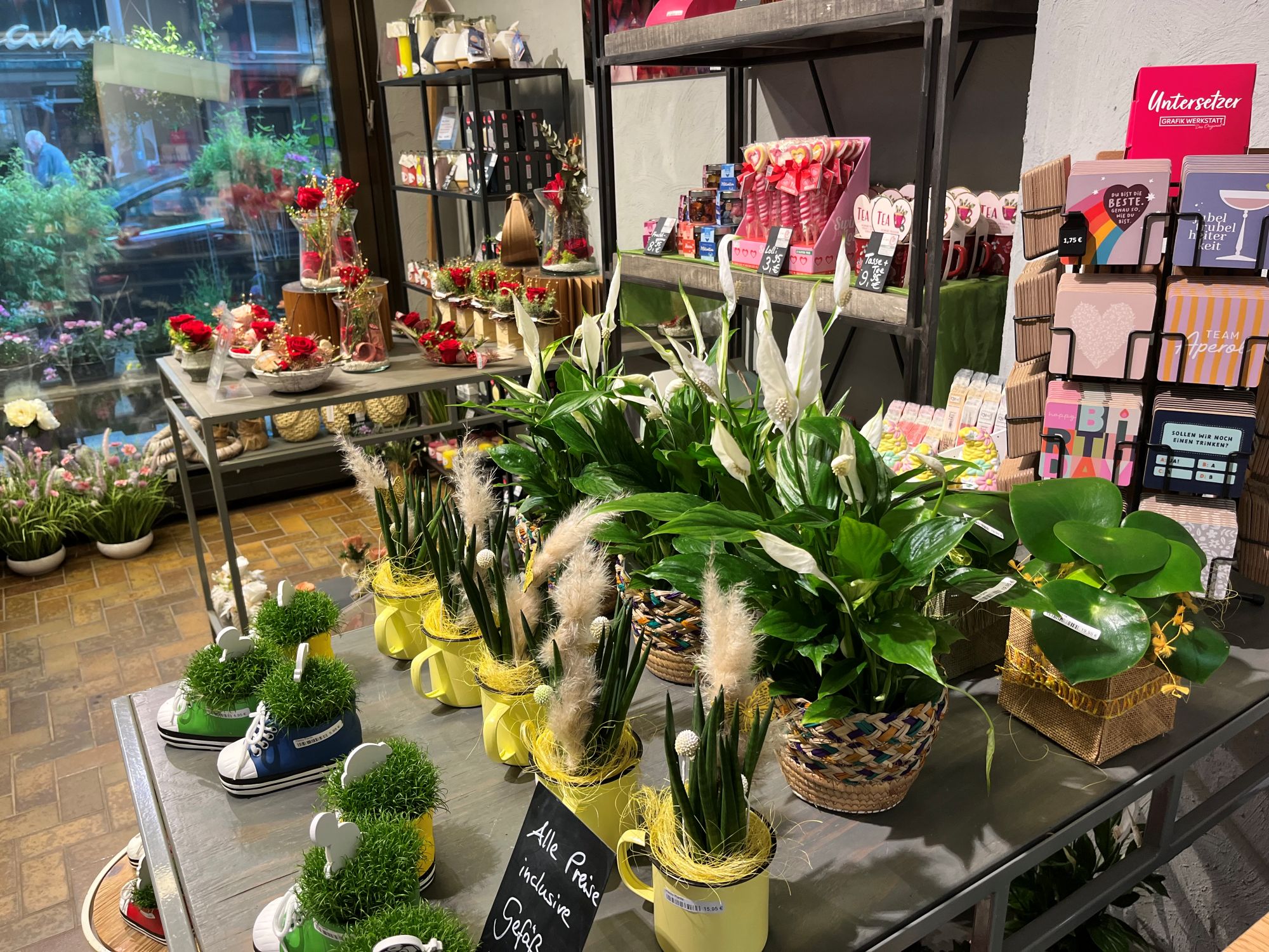 Neuer 24/7 SB-Laden in Hildesheim: „Deine Blume – deine Zeit“ ist eröffnet