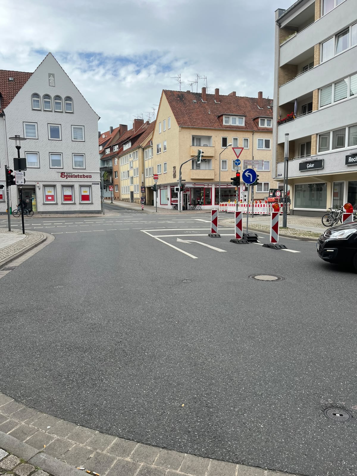 WICHTIGE VERKEHRSÄNDERUNG: SÜDEN BEFAHRBAR, NORDEN GESPERRT